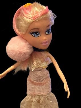 Bratz Cloe Doll Redress in  Pink Dress & Faux Fur Coat